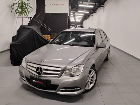 MERCEDES-BENZ C 180 1.6 CGI CLASSIC 16V TURBO GASOLINA 4P AUTOMÁTICO MERCEDES-BENZ C 180 1.6 CGI CLASSIC 16V TURBO GASOLINA 4P AUTOMÁTICO